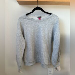 WOMENS VINCE CAMUTO TOP SIZE LARGE